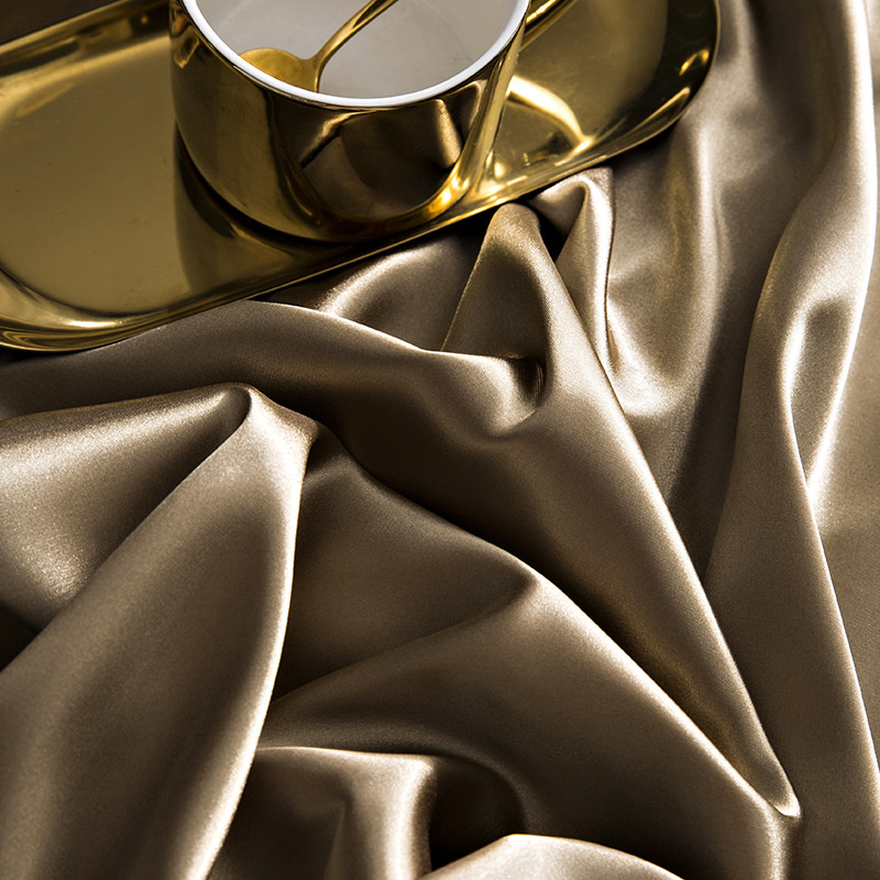 Luxury Gold Mulberry Silk Bedd - Silk Sheet Set avis et prix