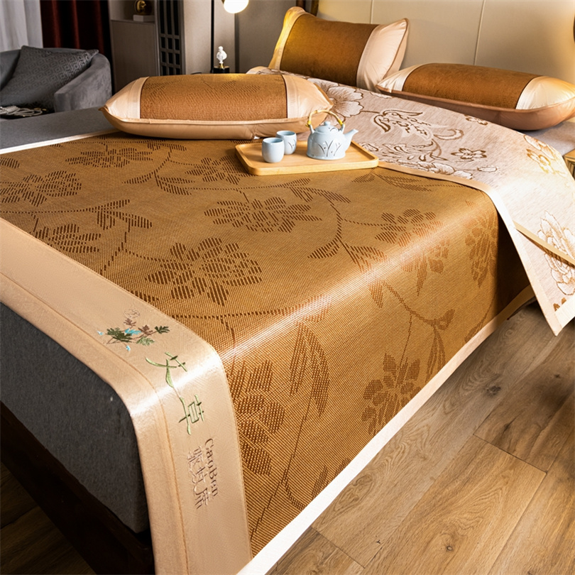 Bamboo Cooling Mat and Pillowc - Silk Sheet Set avis et prix
